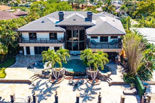 2325 NE 27th Street, Lighthouse Point, FL 33064