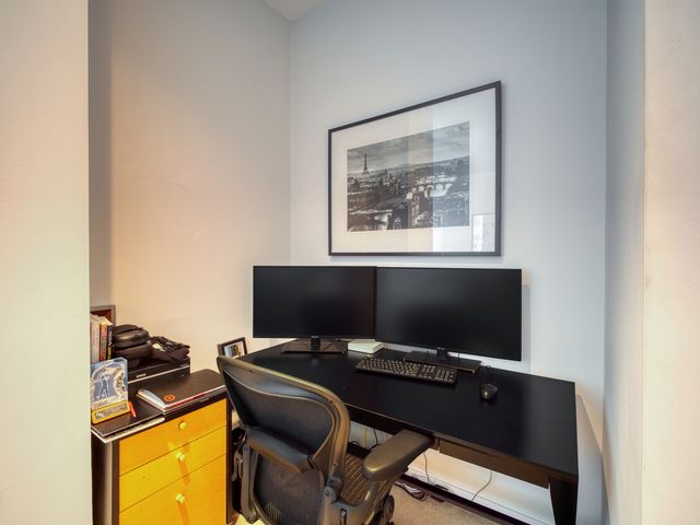 500 W Superior Street 1113, Chicago, IL 60654