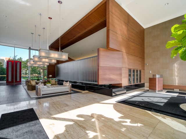 500 W Superior Street 1113, Chicago, IL 60654