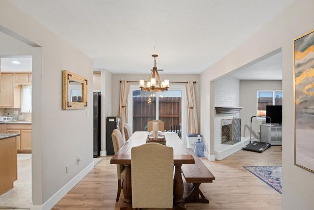 1217 Lillian Dr, Modesto, CA 95355