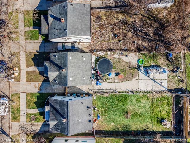 8040 Plainview Avenue, Detroit, MI 48228