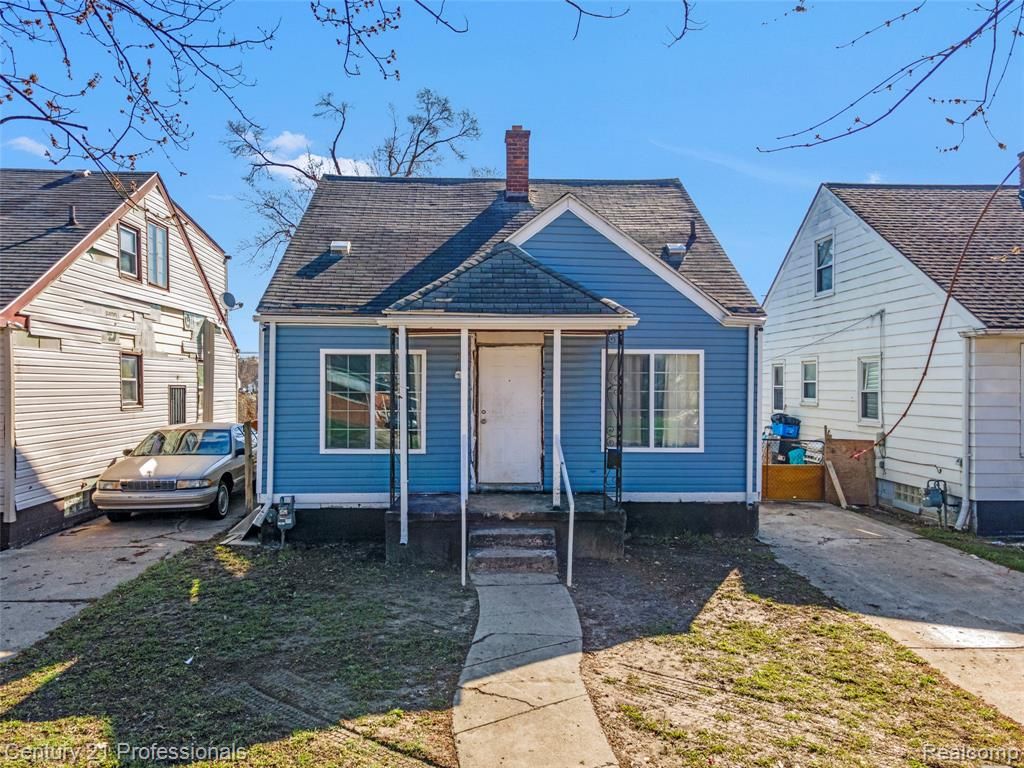 8040 Plainview Avenue, Detroit, MI 48228