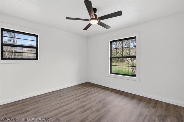 843 Richmond Road, Van Buren, AR 72956