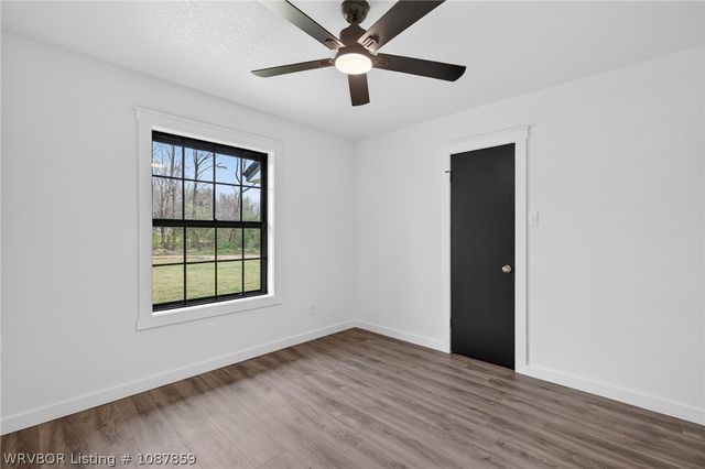 843 Richmond Road, Van Buren, AR 72956