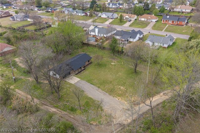 843 Richmond Road, Van Buren, AR 72956