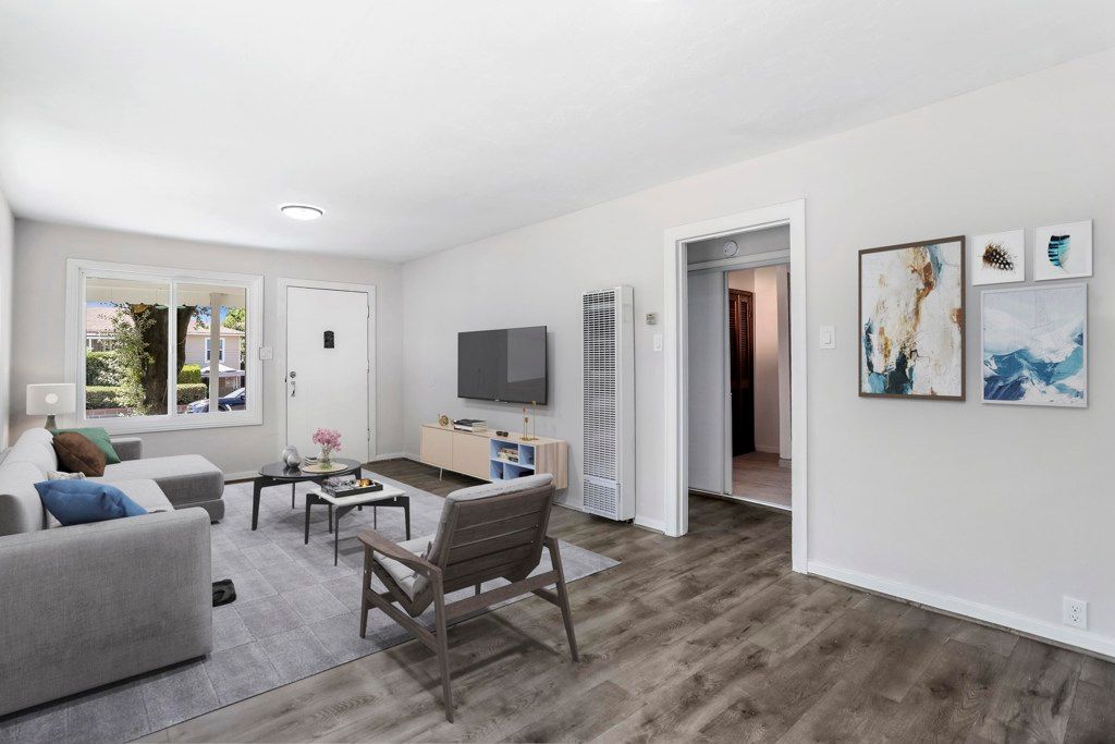 Image 4 of property listing at 1925 Alpha Way, Antioch, CA 94509