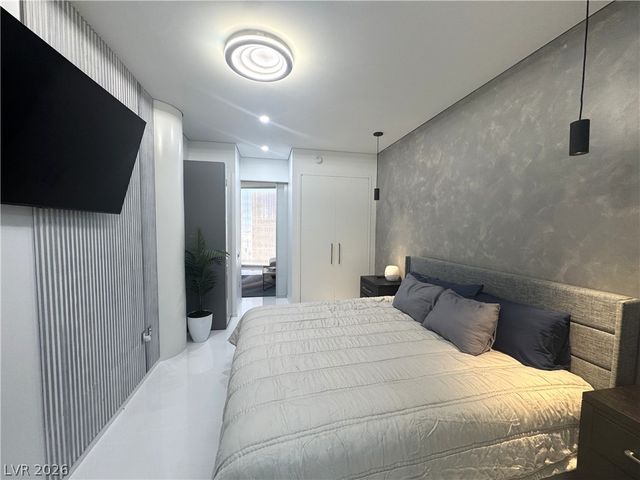 3722 Las Vegas Boulevard 1201, Las Vegas, NV 89158