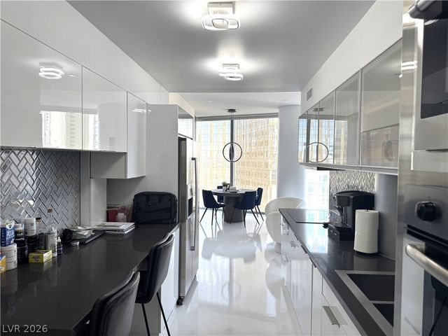 3722 Las Vegas Boulevard 1201, Las Vegas, NV 89158