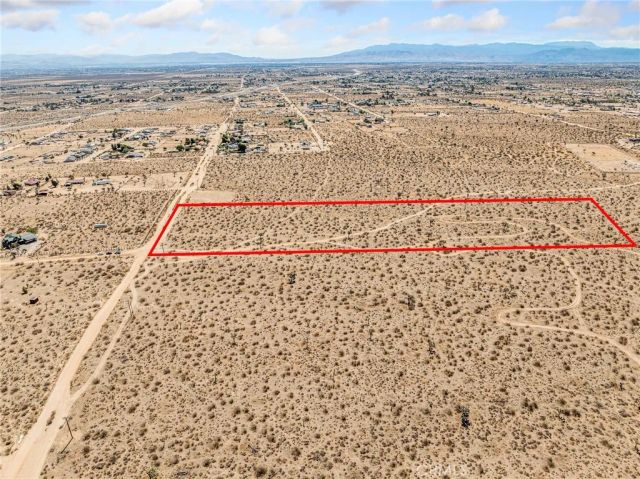 0 Del Rosa, Phelan, CA 92371