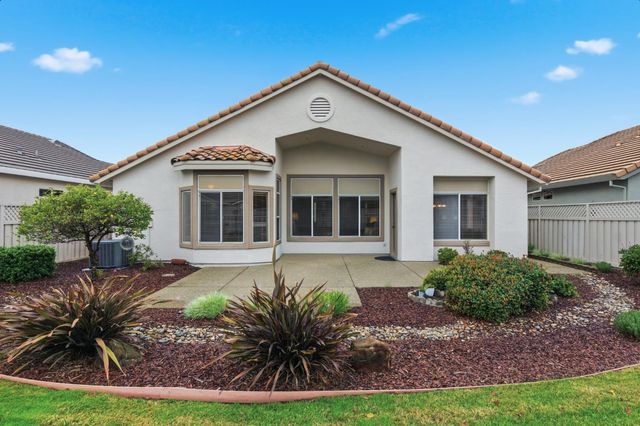 7532 Timberrose Way, Roseville, CA 95747