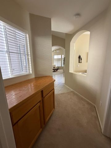 7532 Timberrose Way, Roseville, CA 95747