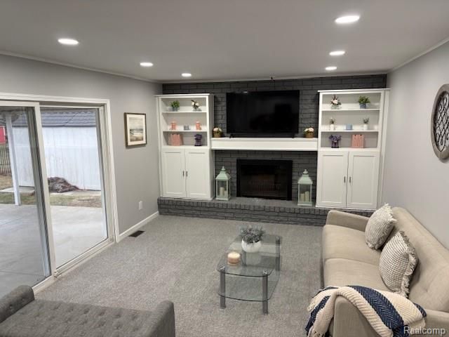 14749 Williamsburg Drive, Riverview, MI 48193