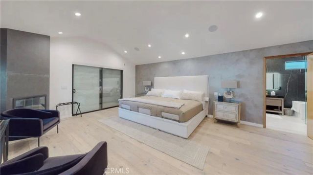 6945 Amestoy, Los Angeles, CA 91406
