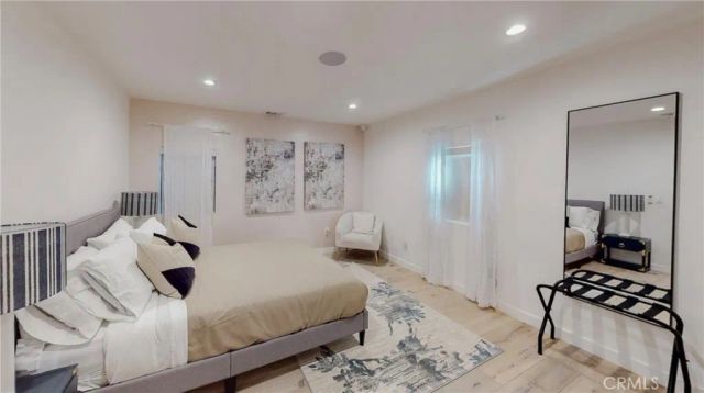 6945 Amestoy, Los Angeles, CA 91406