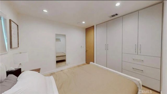 6945 Amestoy, Los Angeles, CA 91406