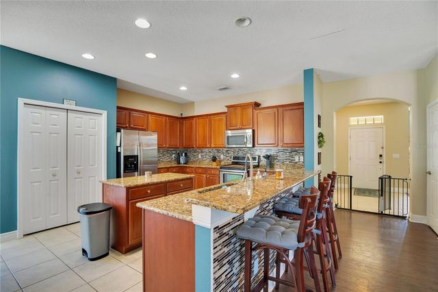 2053 NOBSCOT PLACE, Apopka, FL 32703