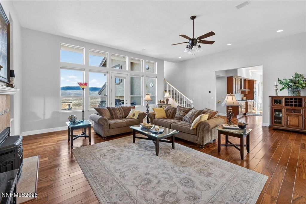 Image 31 of property listing at 224 S Earlham Court, Reno, NV 89511