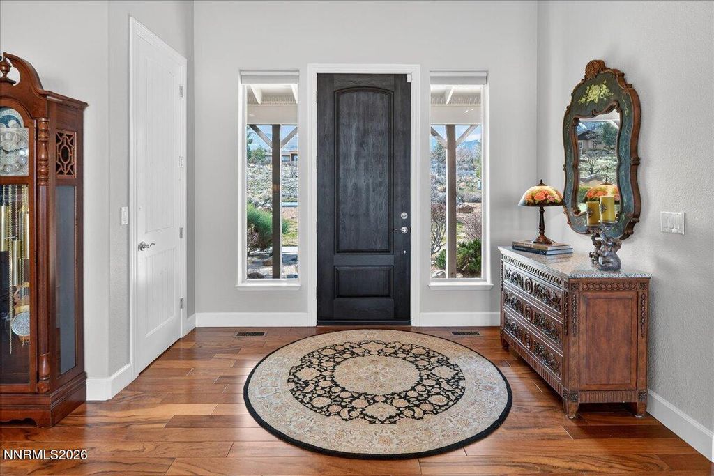 Image 33 of property listing at 224 S Earlham Court, Reno, NV 89511