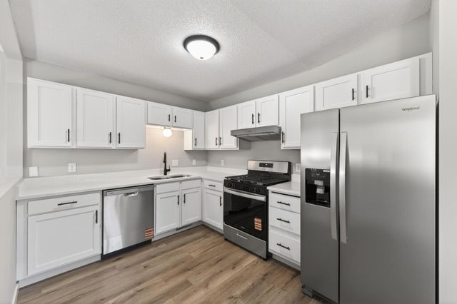 4000 W 137th Street, Savage, MN 55378