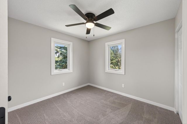 4000 W 137th Street, Savage, MN 55378