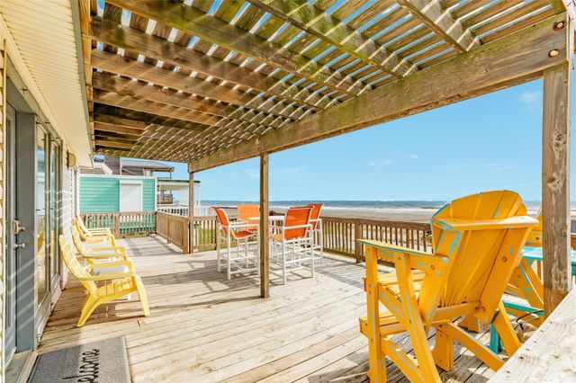 12520 E Buena Vista Drive, Galveston, TX 77554