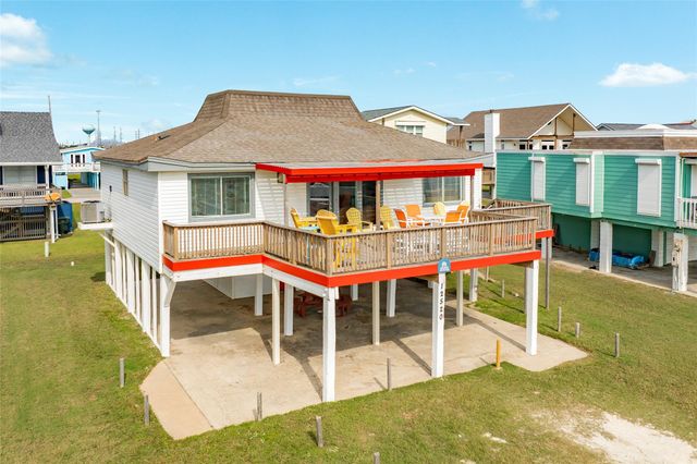 12520 E Buena Vista Drive, Galveston, TX 77554