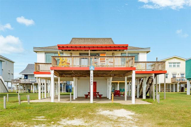 12520 E Buena Vista Drive, Galveston, TX 77554
