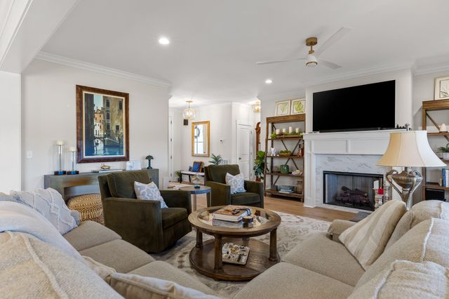 953 Equestrian Drive, Soddy Daisy, TN 37379