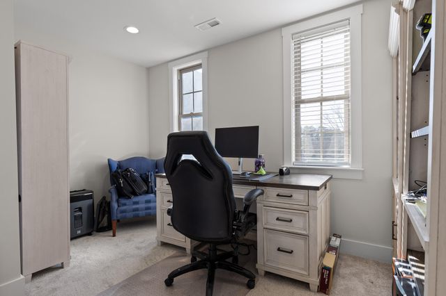 953 Equestrian Drive, Soddy Daisy, TN 37379