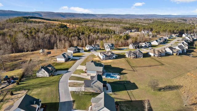 953 Equestrian Drive, Soddy Daisy, TN 37379