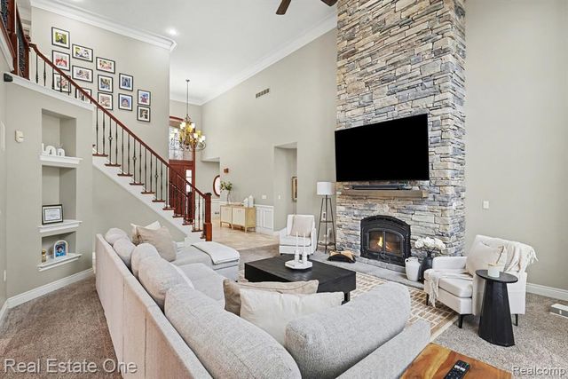 12901 Sleigh Trail, Milford, MI 48380