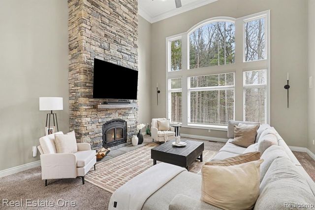 12901 Sleigh Trail, Milford, MI 48380