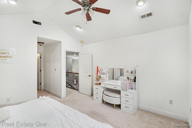 12901 Sleigh Trail, Milford, MI 48380