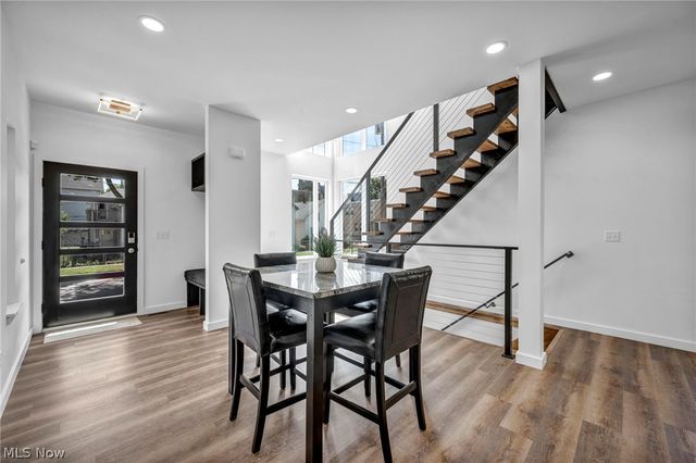 1872 W 57th Street, Cleveland, OH 44102