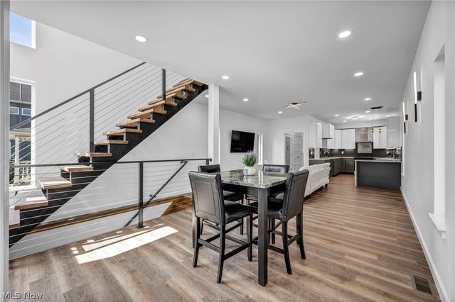 1872 W 57th Street, Cleveland, OH 44102