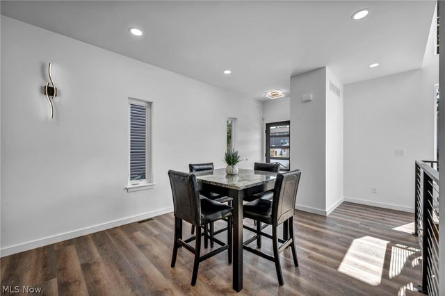 1872 W 57th Street, Cleveland, OH 44102