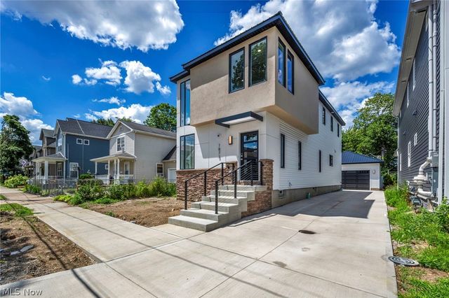 1872 W 57th Street, Cleveland, OH 44102