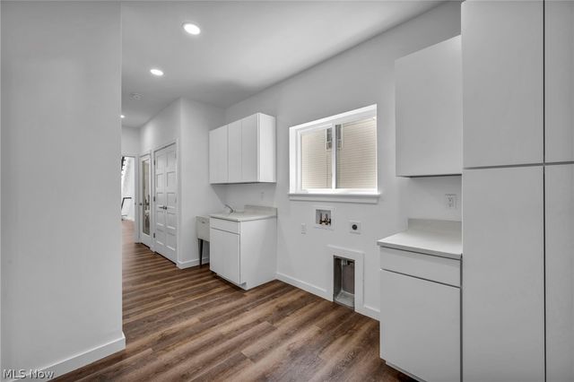 1872 W 57th Street, Cleveland, OH 44102