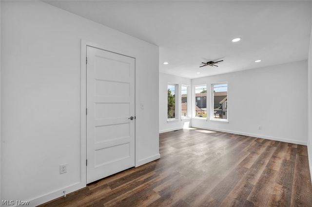 1872 W 57th Street, Cleveland, OH 44102
