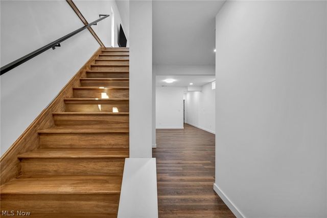 1872 W 57th Street, Cleveland, OH 44102