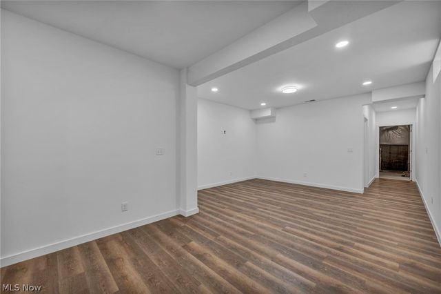 1872 W 57th Street, Cleveland, OH 44102