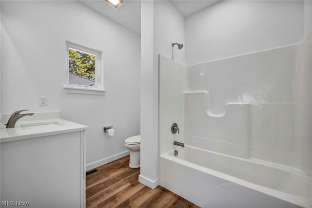 1872 W 57th Street, Cleveland, OH 44102