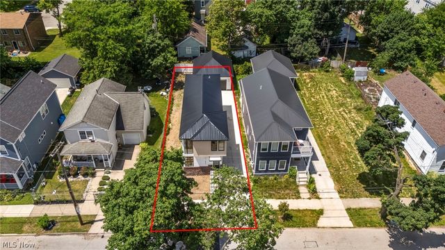 1872 W 57th Street, Cleveland, OH 44102