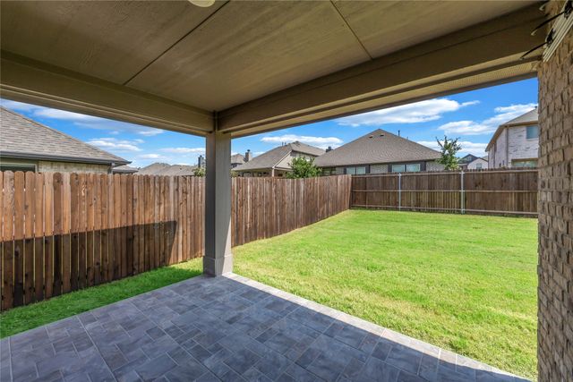 452 W Autumn Hill Bluff, Lavon, TX 75166