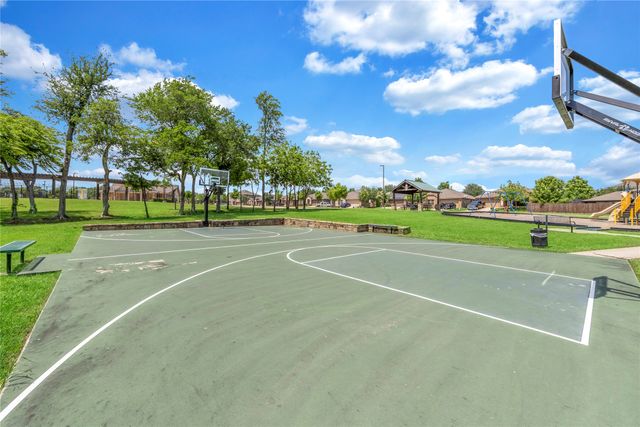 452 W Autumn Hill Bluff, Lavon, TX 75166