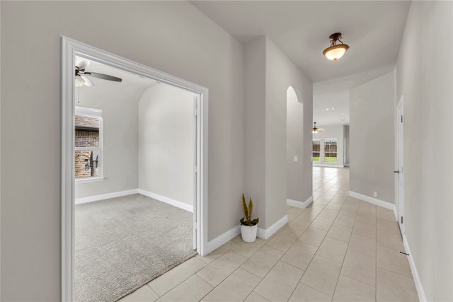 452 W Autumn Hill Bluff, Lavon, TX 75166