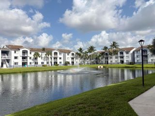 2640 S University Drive S 127, Davie, FL 33328