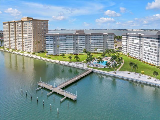 5130 BRITTANY DRIVE S 308, St Petersburg, FL 33715