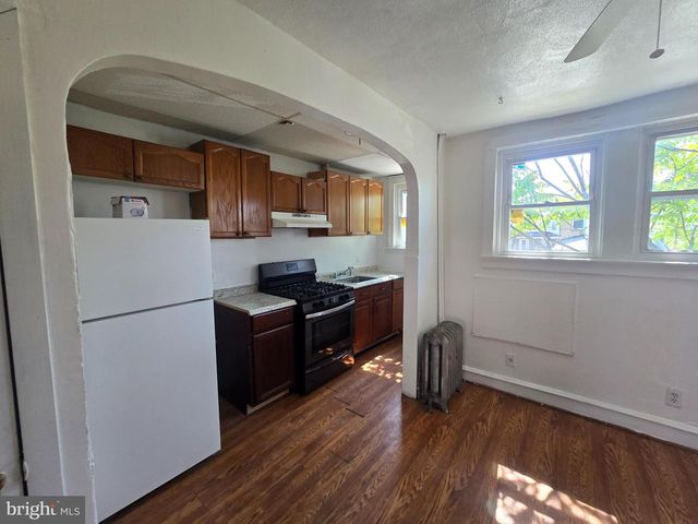 2108 SCATTERGOOD ST, Philadelphia, PA 19124