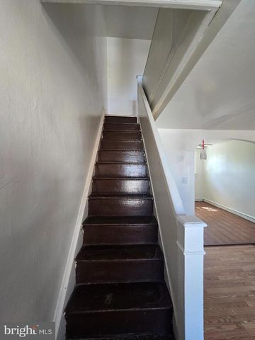 2108 SCATTERGOOD ST, Philadelphia, PA 19124